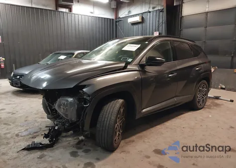 2023 Hyundai Tucson N Line z USA, uszkodzony, nr VIN KM8JFCAE2PU214162